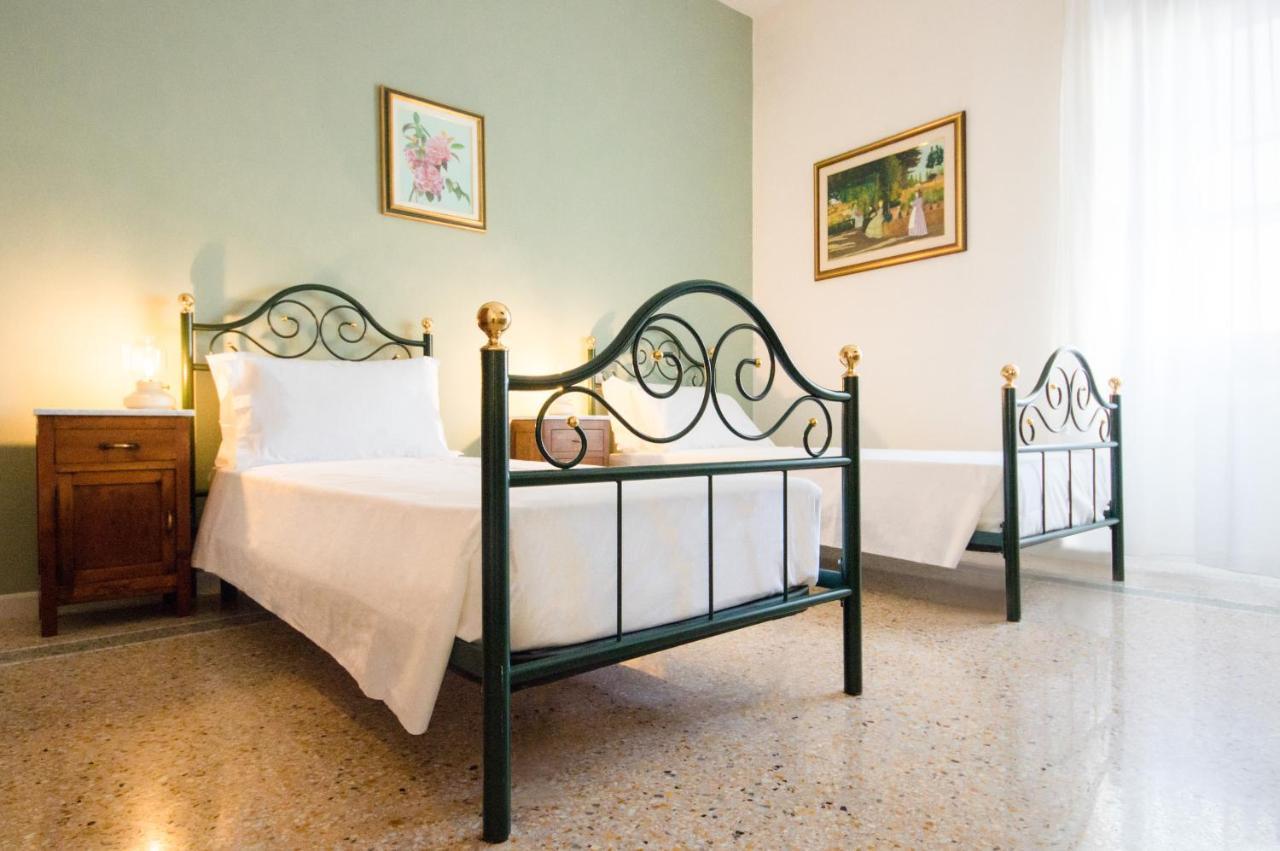 Hotel Casa Obìa Cagliari Esterno foto